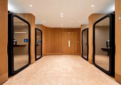 Ocean Financial Centre (D1), Office #634968561